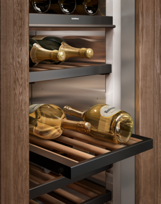 Rw414365   gaggenau vario wine cooler with glass door 400 series %283%29