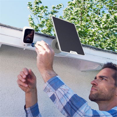 Swifi coresol gl   swann corecam wireless security camera with solar charging panel   outdoor stand %283%29