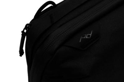 Btp bk 2   peak design travel tech pouch black v2 %282%29